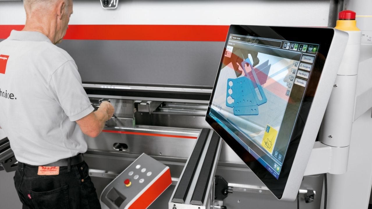 Modern press brakes (1) 现代折弯机(1)