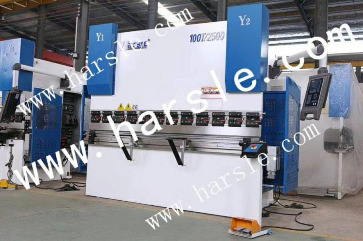 Hydraulic bending machine 液压弯曲机