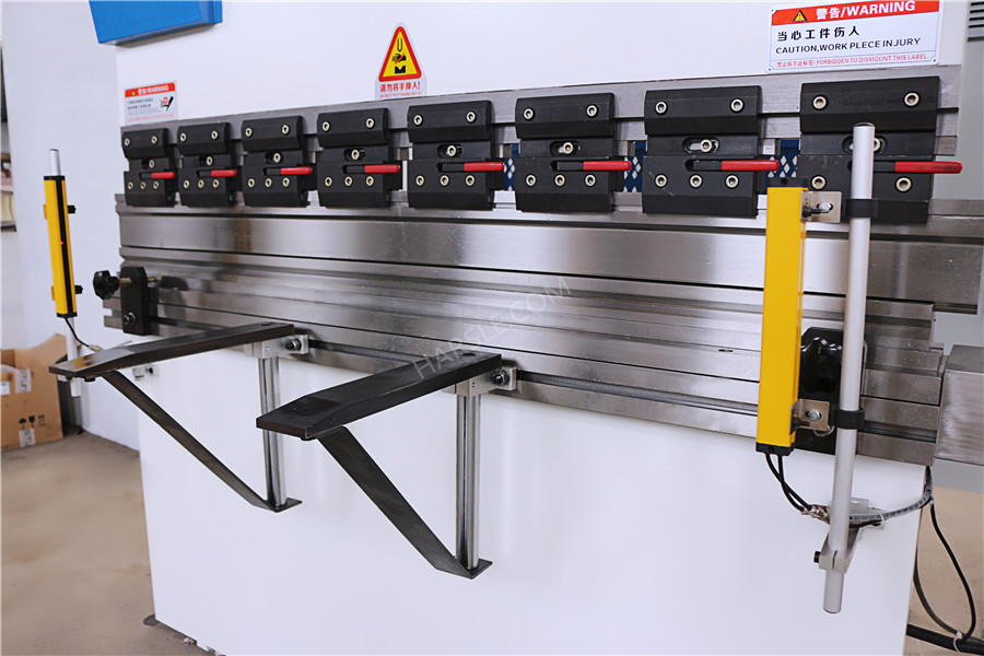 WE67K-63T1600带DA52S（1）